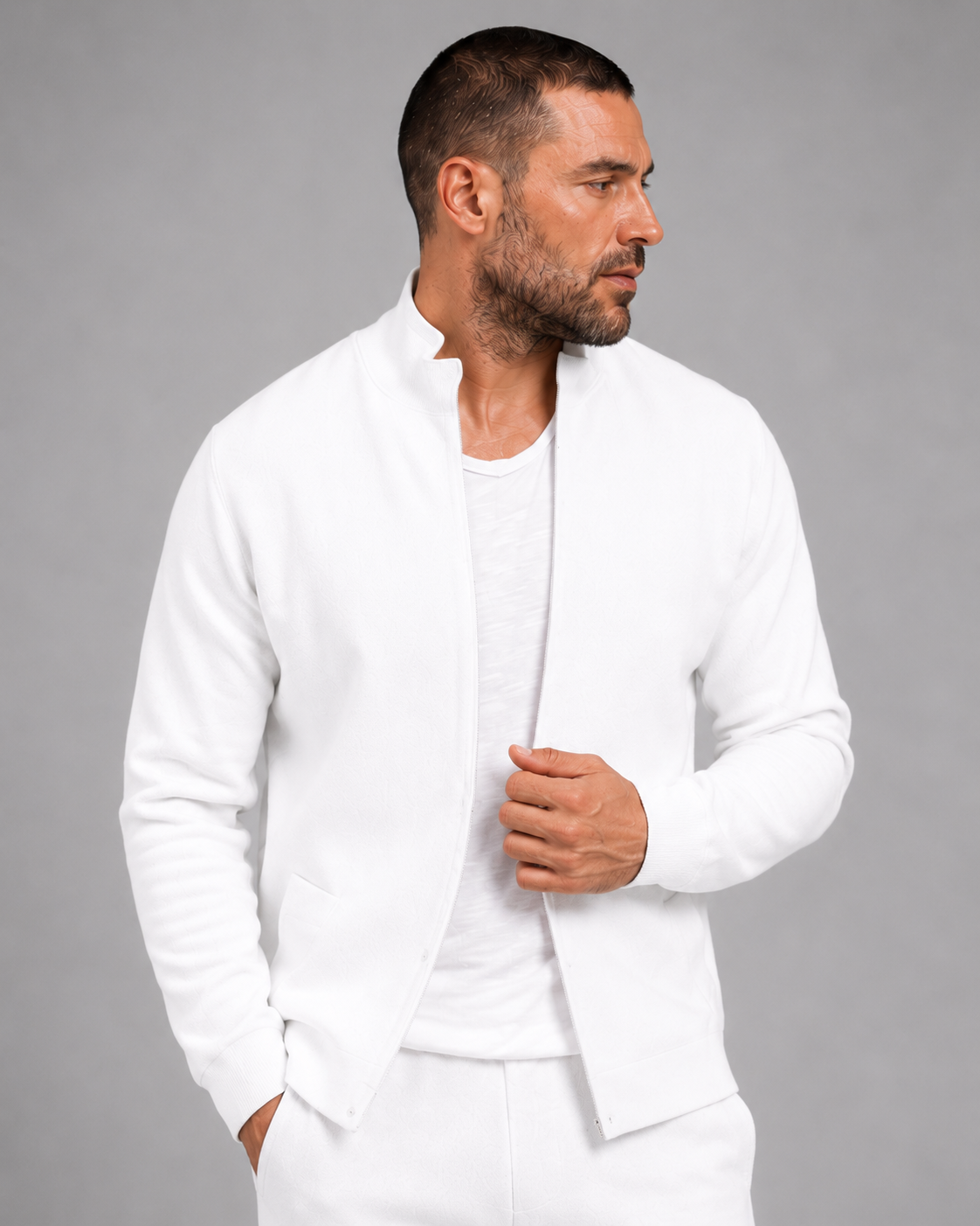 PRIVA — White Knit Jacket